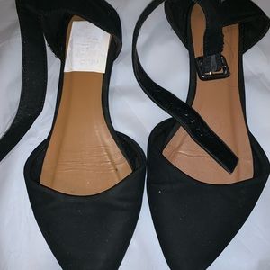 Pointed black flats w/ ankle strap